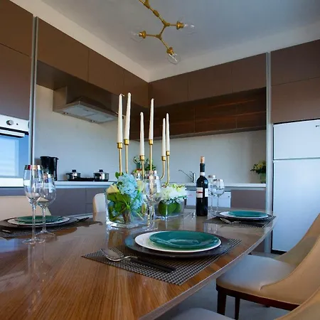 Brand New Super Luxury Beachfront Appartement